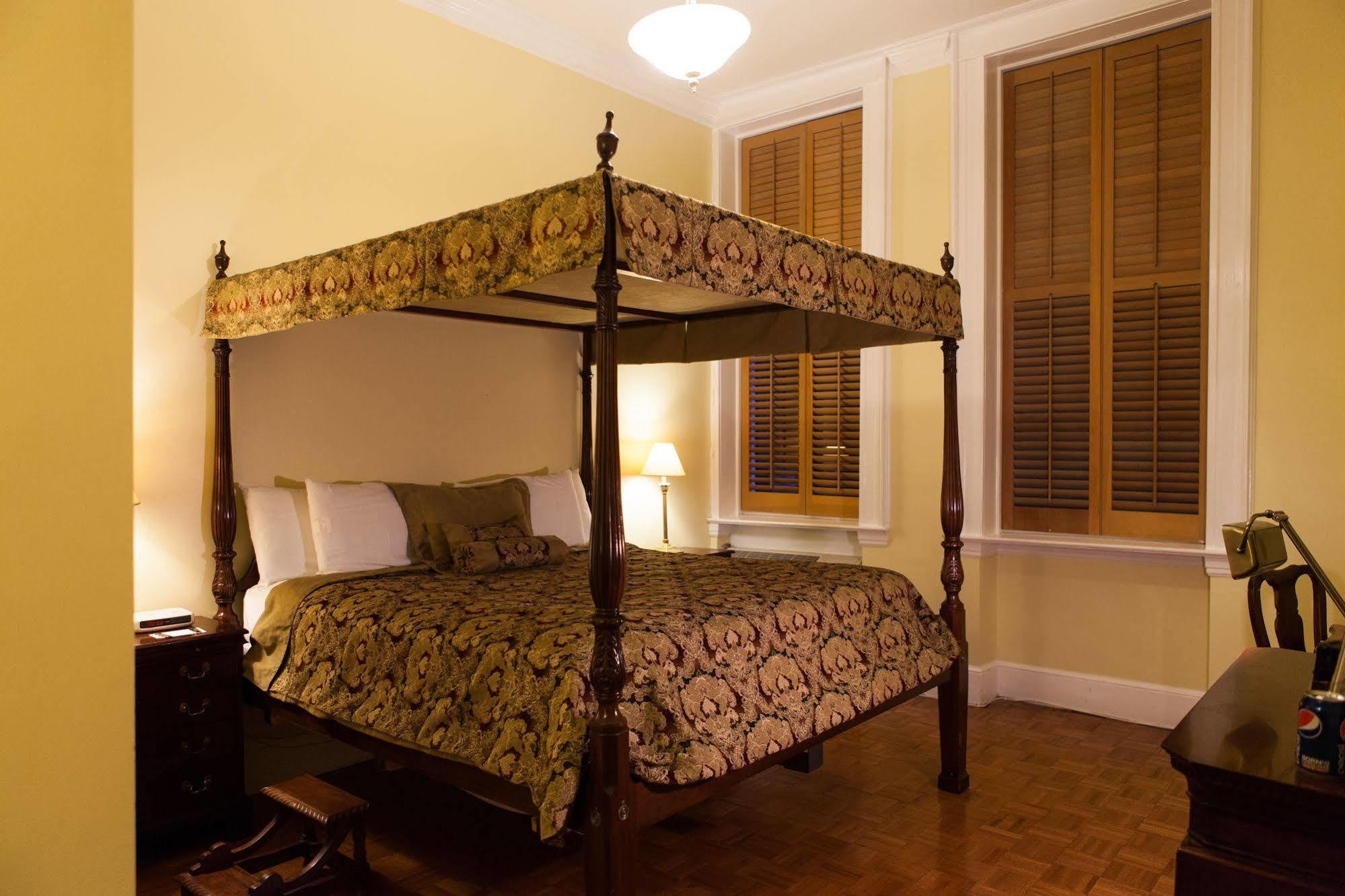 The Biltmore Greensboro Hotel Екстериор снимка