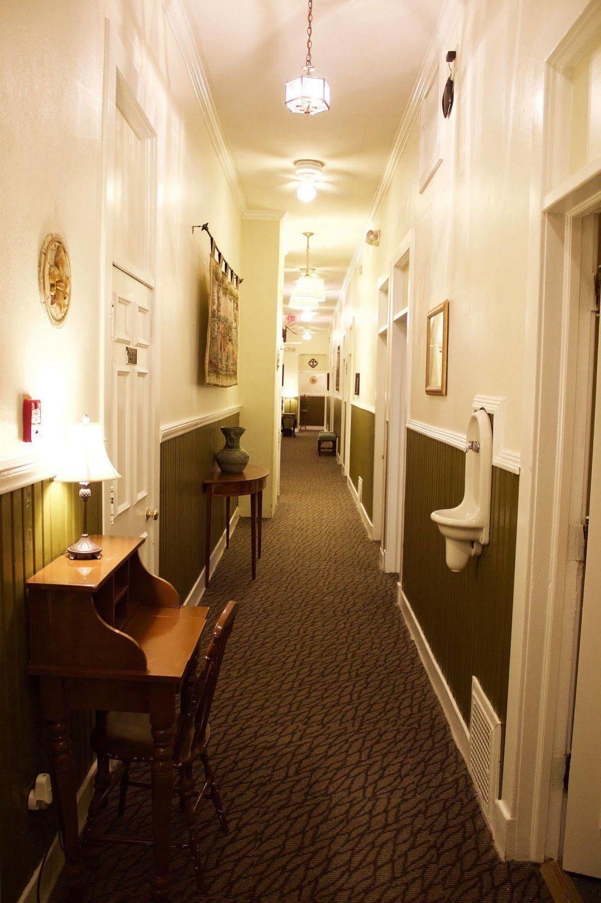 The Biltmore Greensboro Hotel Екстериор снимка